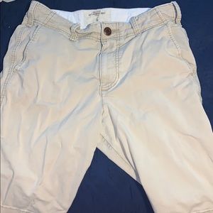 New hollister Cali longboard khaki shorts size 28